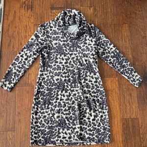 Papillon Blanc Black and Gray Animal Print Long Sleeve Dress